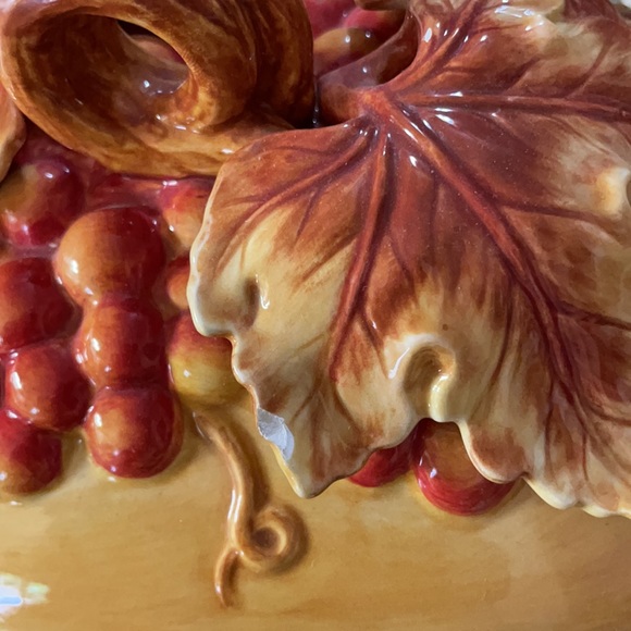 Fitz & Floyd Del Vino Casserole Dish w/Lid - Picture 12 of 12